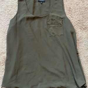 My Michelle XL sleeveless blouse